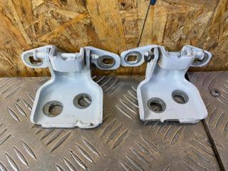 Петля двери левая задняя Nissan Terrano 3 D10 2020 2.0 F4R Петля двери левая задняя Nissan Terrano 3 D10 2020 2.0 F4R