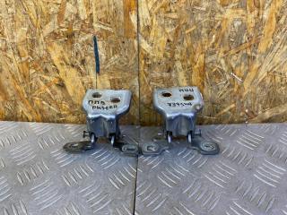 Петля двери правая передняя Renault Duster 1 2020 1 Петля двери правая передняя Renault Duster 1 2020 1