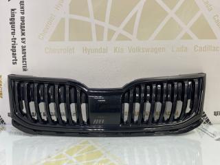 Решетка радиатора Skoda Octavia A7 5E3 Рестайлинг БУ