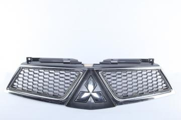 Решетка радиатора Mitsubishi L-200 4 БУ