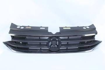 Решетка радиатора Volkswagen Tiguan 2 AD1 Рестайлинг БУ