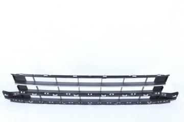 Решетка бампера передняя Volkswagen Passat B8 3G2 до Рестайлинг БУ