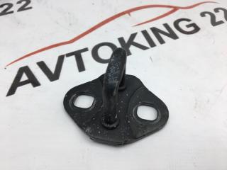 Петля замка багажника Mazda DEMIO DY3W 2005 ZJ