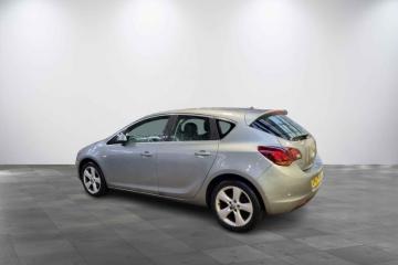 Дверь боковая задняя левая Opel Astra J БУ