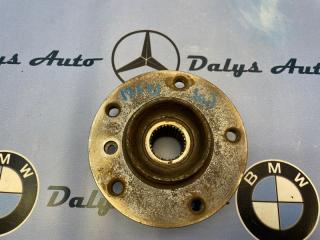 Ступица правая задняя BMW 530i e60 2005г. Март n52b30