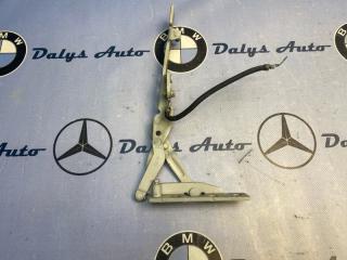 Петля капота правая передняя BMW 525i e39 LCi 2003 m54b25