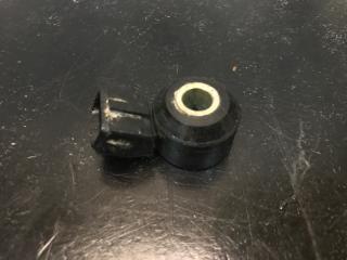 Датчик детонации Mercedes-Benz C-Class W203 M271946 Датчик детонации Mercedes-Benz C-Class W203 M271946