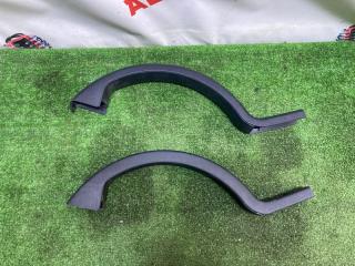 Кожух петель багажника Lexus IS250 GSE25 4GR БУ