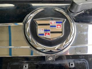 Молдинг двери багажника Cadillac Escalade GMT900 L92