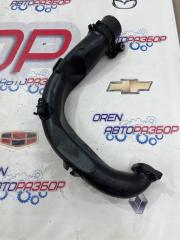 Патрубок интеркулера Renault Duster 2 2021 1.5 dCi K9K Патрубок интеркулера Renault Duster 2 2021 1.5 dCi K9K