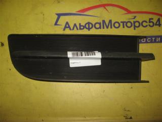 Заглушка бампера передняя правая TOYOTA RACTIS 2007 NCP100 1NZ-FE 81481-52180 контрактная