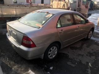 Дверь передняя правая COROLLA 2001 NZE121 1NZ-FE