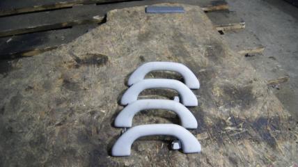 Запчасть ручка внутренняя потолочная Volkswagen Jetta 5 2007