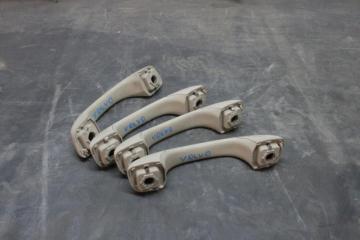 Запчасть ручка внутренняя потолочная Volvo S80 1 2002