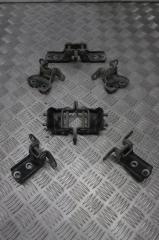 Запчасть петля двери FAW V5 2013