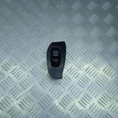 Запчасть кнопка стеклоподъемника пер.лев Subaru Legacy 3 1999