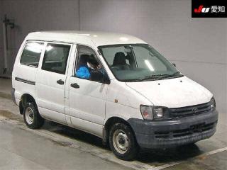 Стекло лобовое TOYOTA TOWNACE NOAH 2002 KR42V 7K-E 56111-28230 контрактная