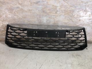 Решетка в бампер передняя Mitsubishi Pajero Sport 3 БУ