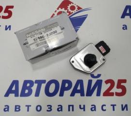 Запчасть датчик расхода воздуха Nissan Denso 226802J200