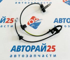 Запчасть датчик abs задний правый Toyota Harrier DENSO 8954548020