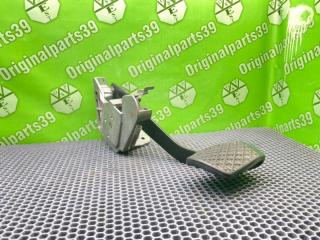 Педаль тормоза Mercedes-Benz E-Class W124 4MATIC M103.985 3.0I контрактная