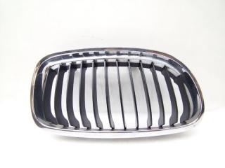 Решетка радиатора передняя правая BMW 3-Series E90 2.0 БУ