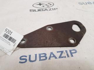 Скоба буксировочная передняя Subaru Forester 1997-2000 S10 57801FC000 контрактная