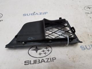 Решетка радиатора правая Subaru Impreza G11