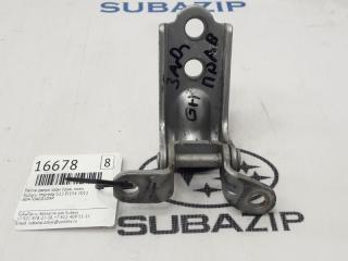 Петля двери задняя правая Subaru Impreza 2011