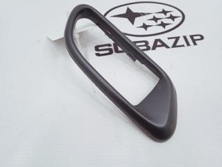 Рамка дверной ручки правая Subaru Forester SG5 EJ203HPRHE