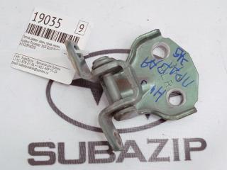 Петля двери задняя правая Subaru Forester 2006