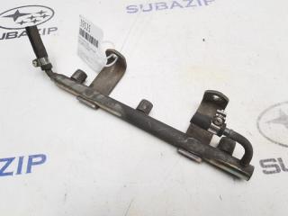 Рампа топливная правая Subaru Legacy 1999-2004 B12 EZ30D 17533AA293 контрактная