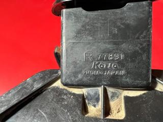 Форсунка омывателя фар передняя RX 2 2003-2009 Форсунка омывателя фар передняя RX 2 2003-2009