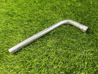 Ключ балонный Audi A4 B7 2005 BGB 2.0T Ключ балонный Audi A4 B7 2005 BGB 2.0T