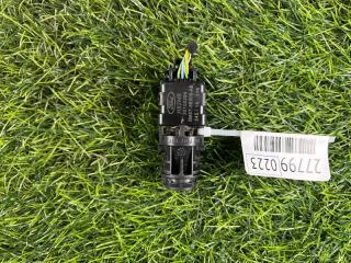 Датчик температуры воздуха Ford Focus 3 CB8 2015 MGDA Датчик температуры воздуха Ford Focus 3 CB8 2015 MGDA