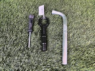 Набор инструментов Volkswagen Passat B6 Variant 2008 BWA 2.0T Набор инструментов Volkswagen Passat B6 Variant 2008 BWA 2.0T