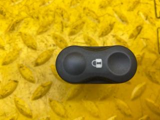 Кнопка центрального замка Renault Logan K7M