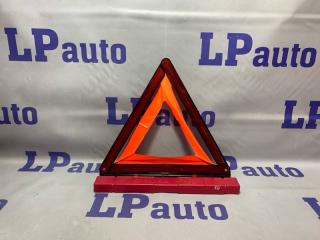 Знак аварийной остановки задний Audi A4 allroad B8 2011 CDN 2.0 Знак аварийной остановки задний Audi A4 allroad B8 2011 CDN 2.0