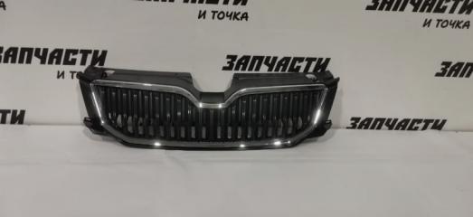 Решетка радиатора передняя Skoda Octavia A7 новая