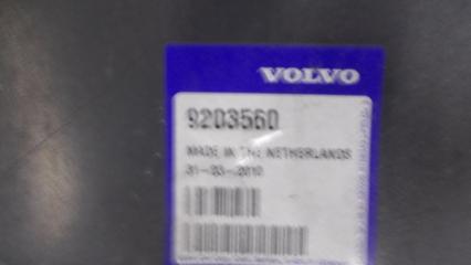 Крыло переднее правое Volvo XC70 ХС70 2.5T