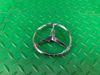 Эмблема багажника Mercedes-Benz C W203 контрактная