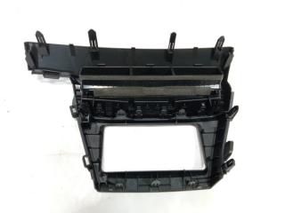 Консоль магнитофона PRIUS ALPHA/PRIUS A/PRIUS V 2011/ЦВЕТ 070 ZVW41/ZVW41L/ZVW41W/ZVW40/ZVW40L/ZVW40R/ZVW40W 2ZRFXE