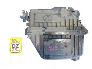 Корпус воздушного фильтра TOYOTA ESTIMA 2010 AHR20W 2AZFXE 17700-28320 контрактная