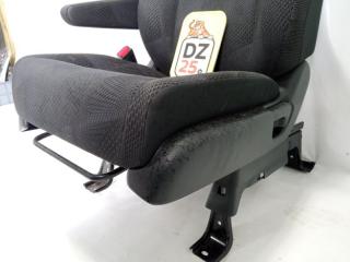 Сидение переднее левое STEP WAGON 2010 RK5 R20A Сидение переднее левое STEP WAGON 2010 RK5 R20A