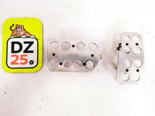 Запчасть накладка на педаль передняя HONDA HRV 2002 GH1 D16A 46545S1F981 контрактная Накладка на педаль передняя HONDA HRV 2002 GH1 D16A 46545S1F981 контрактная