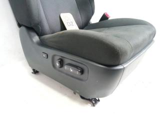 Сидение переднее правое TOYOTA HARRIER GSU35 2GRFE Сидение переднее правое TOYOTA HARRIER GSU35 2GRFE