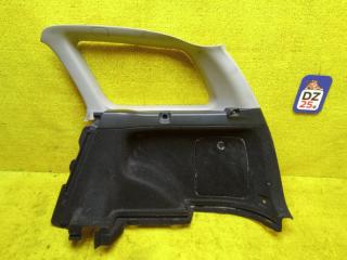 Запчасть обшивка багажника задняя правая TOYOTA COROLLA FIELDER 2002 NZE121 1NZFE 6473013100B0 контрактная Обшивка багажника задняя правая TOYOTA COROLLA FIELDER 2002 NZE121 1NZFE 6473013100B0 контрактная
