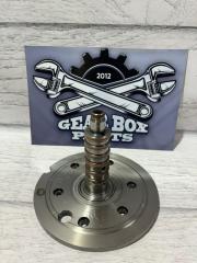 Ступица насоса FORD MONDEO 2000 CD4E