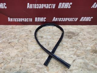 Уплотнительная резинка крыши левая Renault Logan 2 Уплотнительная резинка крыши левая Renault Logan 2