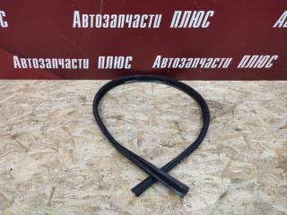 Уплотнительная резинка крыши левая Renault Logan 2 Уплотнительная резинка крыши левая Renault Logan 2